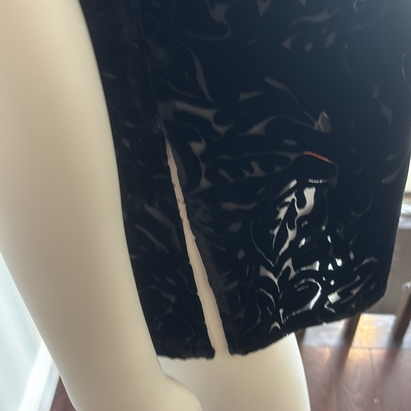 Putumayo extra large black sleeves top NWOT - Picture 3 of 5